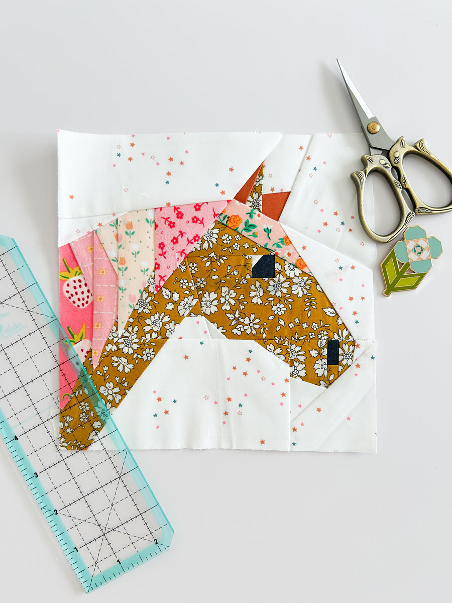 Horse FPP Pattern - PDF Download – Lizataylorhandmade